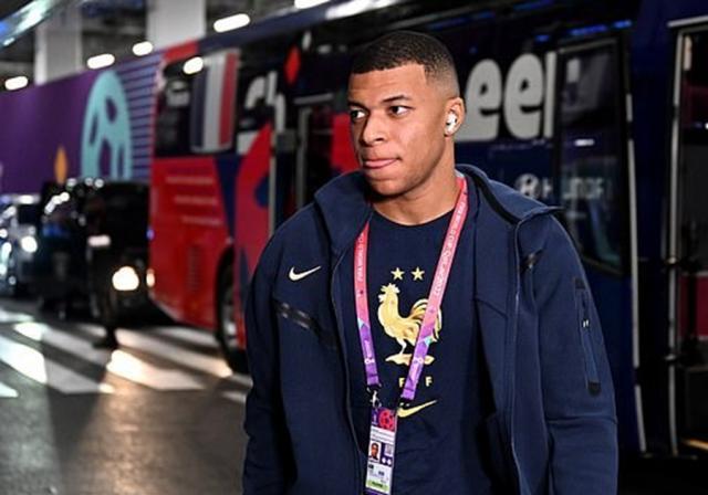 直播吧官网-【世界杯】姆巴佩造2球 吉鲁中柱 法国2比0连进决赛